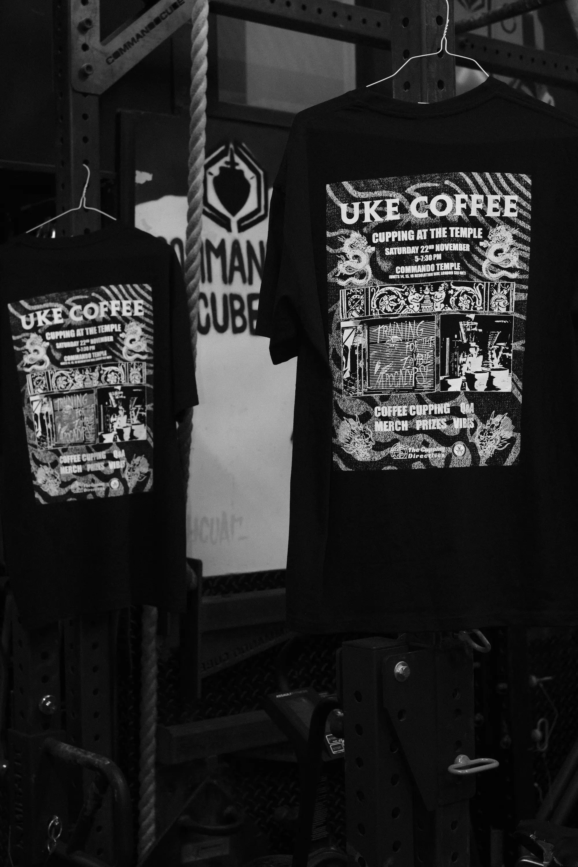 UKE CUPPING 001 T-SHIRT - Black